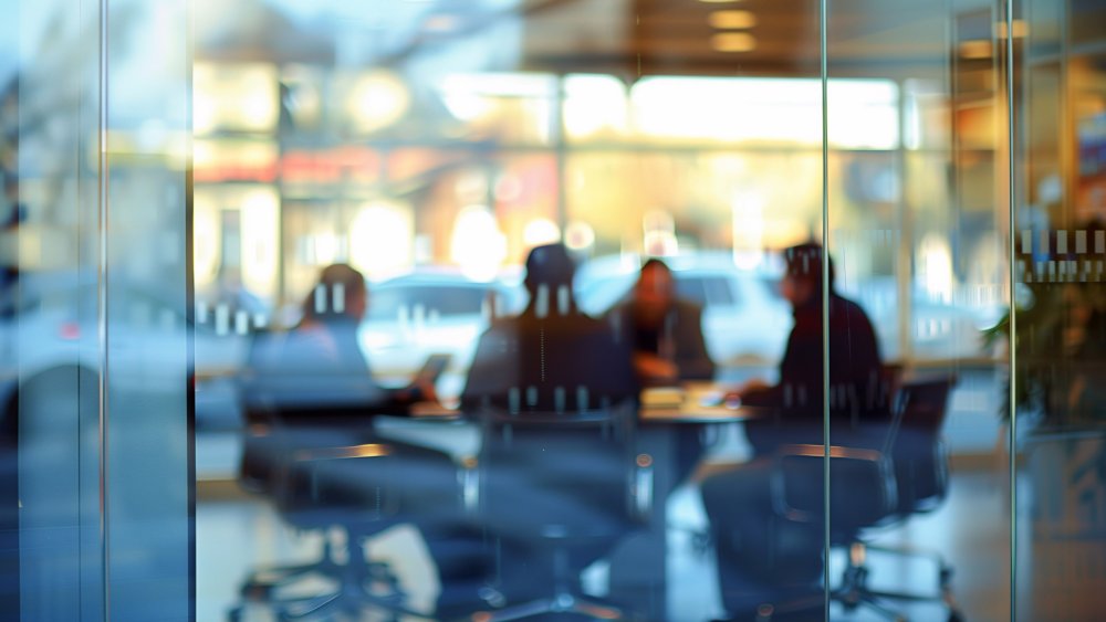 Zalety i wady leasingu pracowniczego