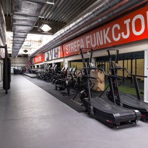 Move Club
