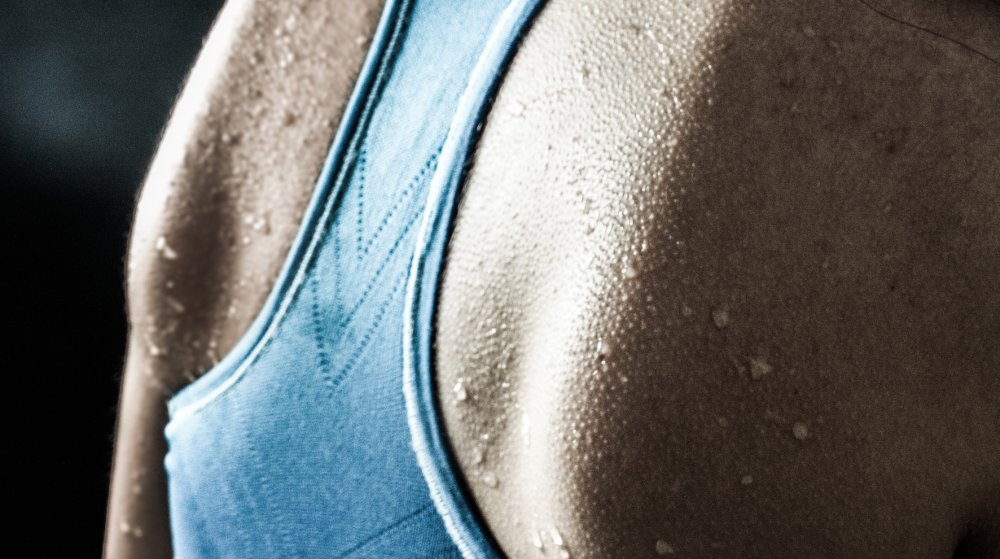 Jak wysoka temperatura wpływa na organizm sportowca?