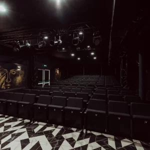Nie Teatr