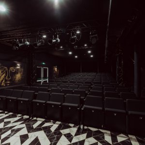 Nie Teatr