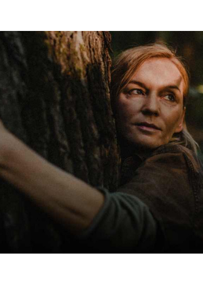 SIMONA K. WOŁAJĄCA NA PUSZCZY